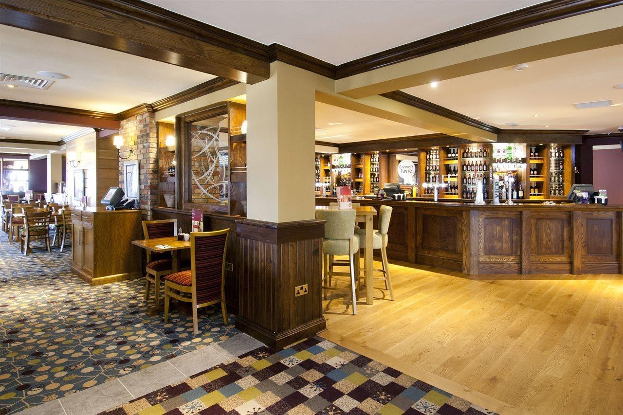 Premier Inn Bicester Ngoại thất bức ảnh